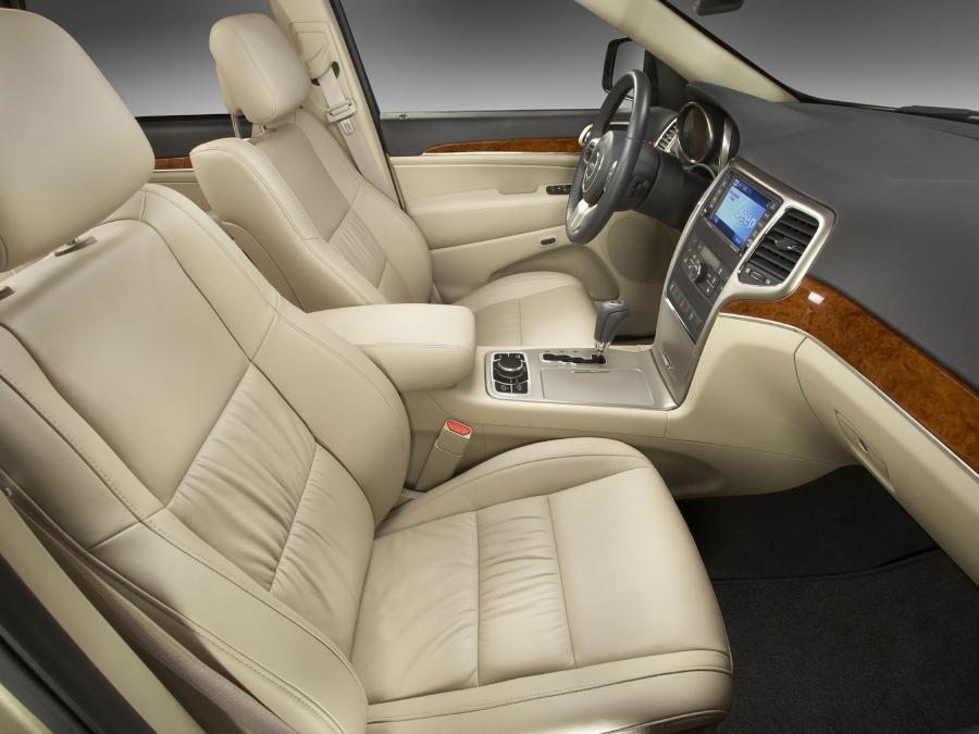  Jeep Grand Cherokee 2010 года  (фото 3 из 20)